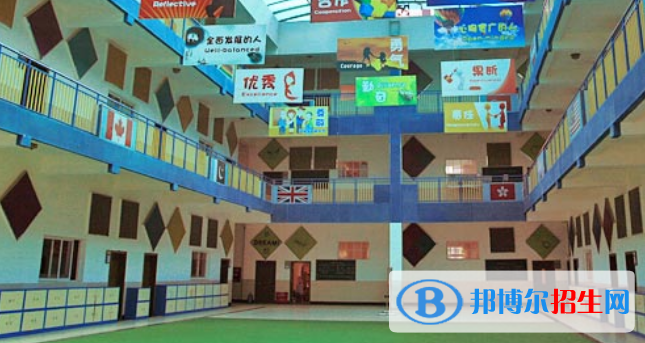 成都美视国际学校高中部