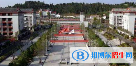 遂宁东辰荣兴国际学校高中部