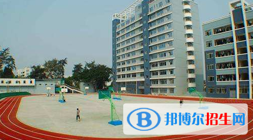 南宁2020年女生读什么铁路学校
