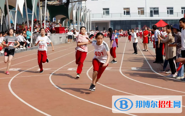 保定女子职业中专学校