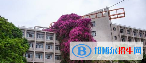 南宁2020年铁路学校是中专还是大专