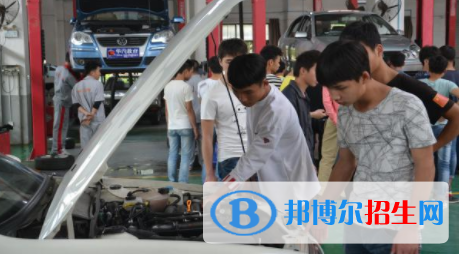 南宁武鸣区职业技术学校2020年招生办联系电话