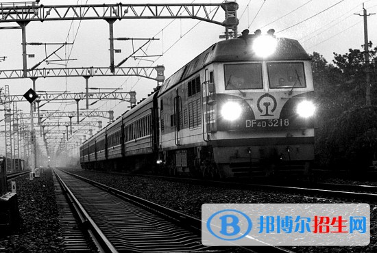 无锡2020年初中生可以学铁路学校吗