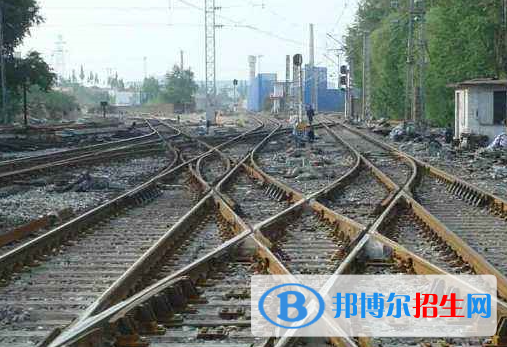 宝鸡2020年中专铁路学校怎么考大专