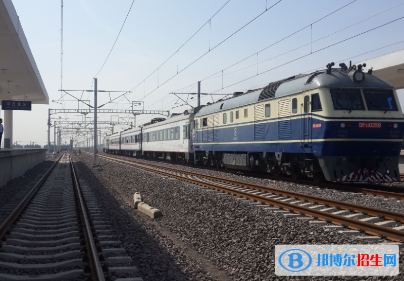 郑州2020年男生读铁路学校好不好