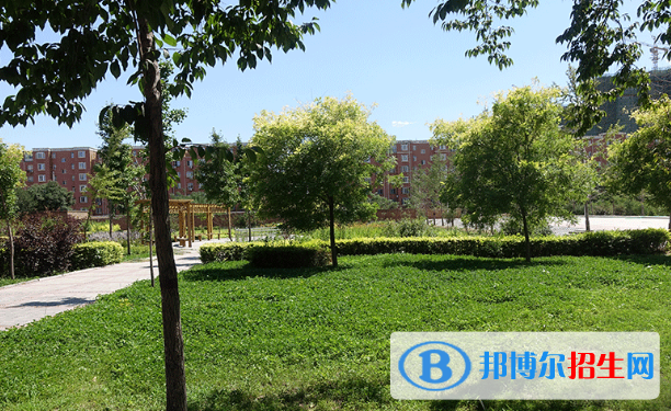 安国职业技术教育中心
