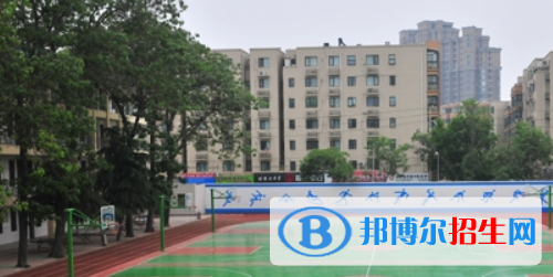 郑州科技工业学校2021年招生办联系电话