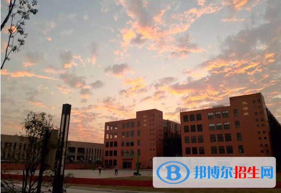 宁波东坤职业高级中学2020年招生办联系电话