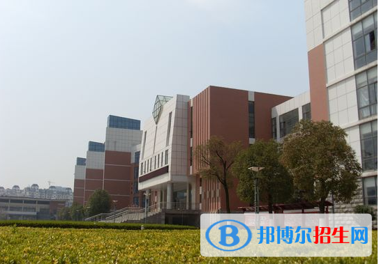 南昌二中中加国际高中2020年招生办联系电话
