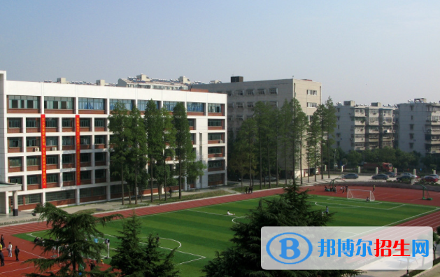 武汉铁路技师学院