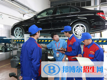 重庆2022年男生读汽修学校好不好