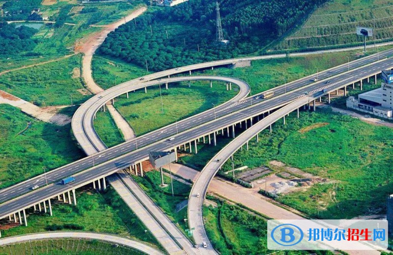成都2020年好的铁路学校都有哪些