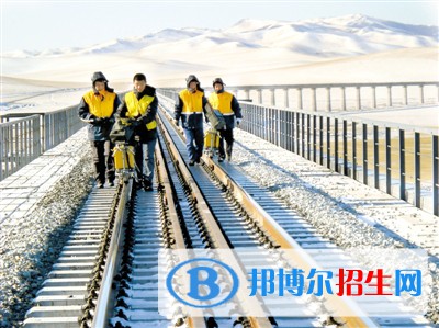 无锡2020年男生读铁路学校好吗