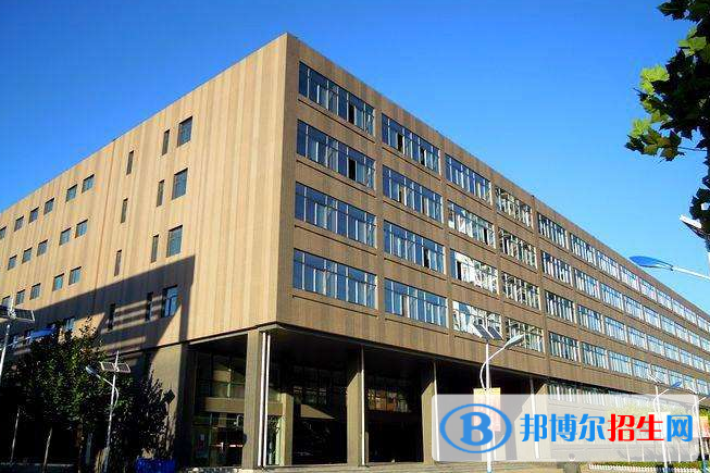 唐山第一中学中加国际班2020年报名条件、招生要求、招生对象