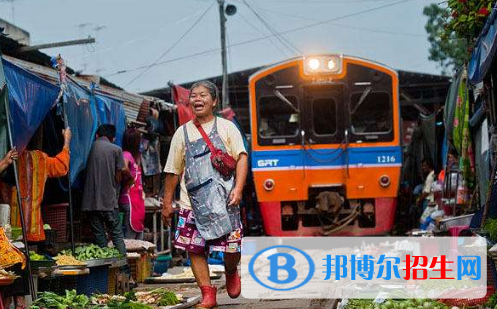 六盘水2020年200分能上铁路学校吗