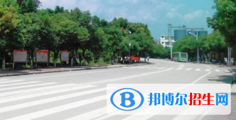 贺州技工学校2020年报名条件、招生要求、招生对象 