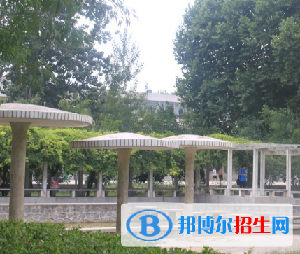 郑州2020年男生上什么铁路学校好