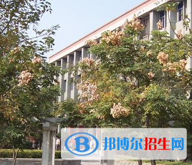 郑州2020年男生上什么铁路学校比较好