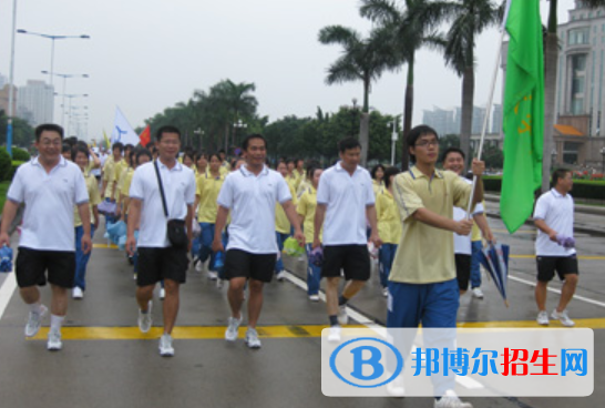广州汽修学校学费多少