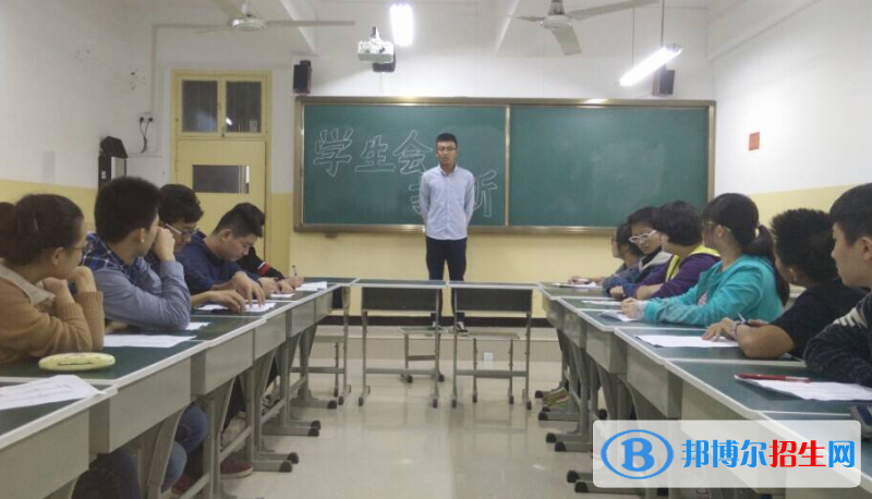 郑州博爵国际学校地址在哪里