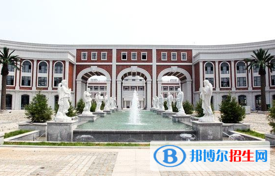 青岛墨尔文中学怎么样、好不好