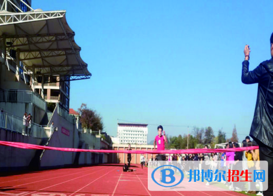 黄山东华技工学校2020年招生办联系电话