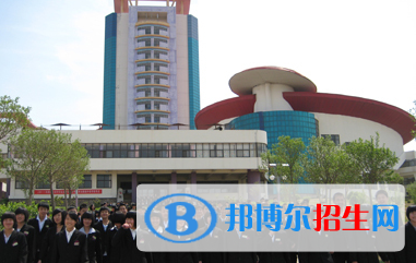 青岛国基外语学校020年招生简章