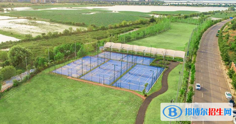 武汉海淀外国语实验学校怎么样、好不好
