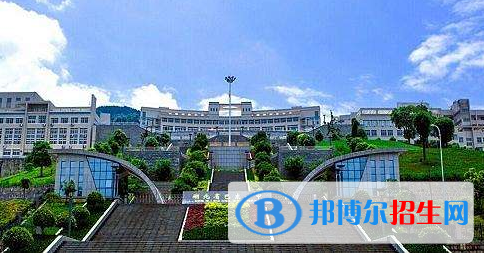 巴东一中国际部简介网站网址