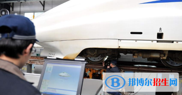 金昌2020年男生读铁路学校学什么专业好