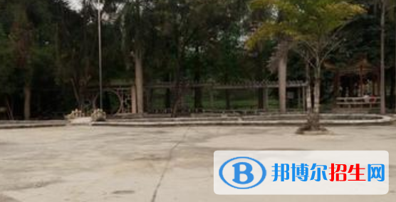 南宁2020年有几所铁路学校