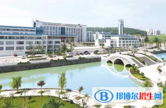 襄阳职业技术学院7