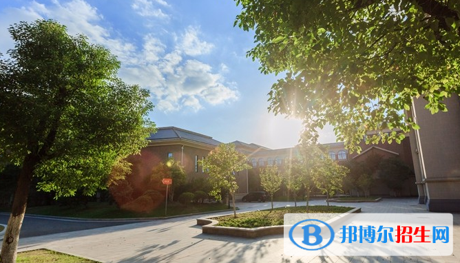 北外附属苏州湾外国语学校网站网址