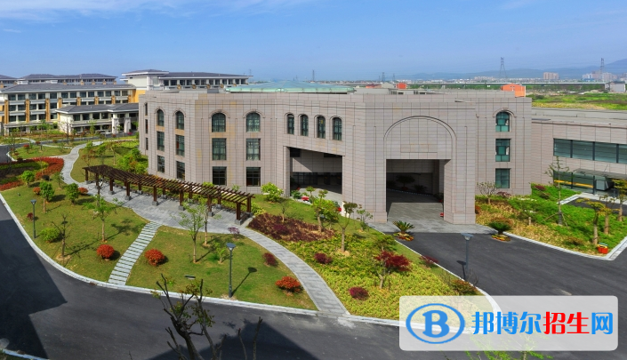 杭州第十四中学AP中心怎么样、好不好