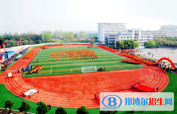 荆州理工职业学院1