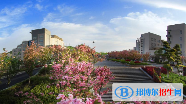 湖北工业职业技术学院8