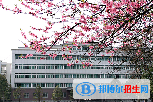 恩施职业技术学院1