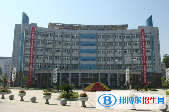 恩施职业技术学院9