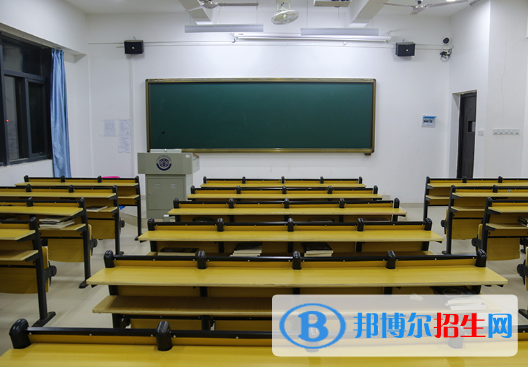 江西制造职业技术学院2020年招生办联系电话