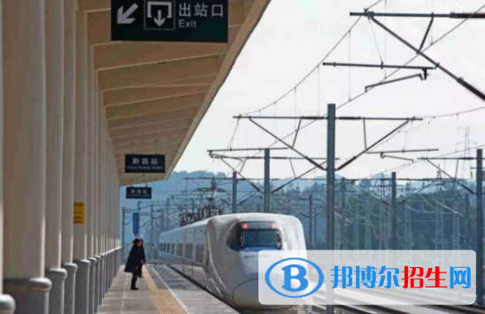 黄冈2020年读铁路学校可以考大学吗