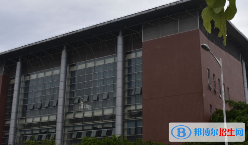 广州大学附属中学国际部2020年招生计划