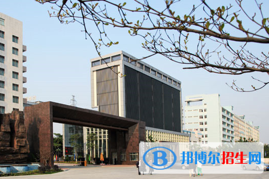 广州白云工商技师学院2020年有哪些专业