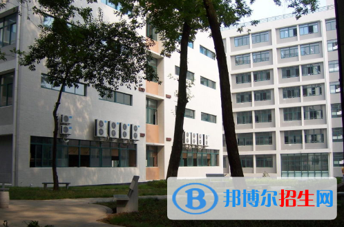 湖北轻工职业技术学院4