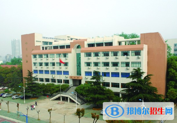 湖北轻工职业技术学院7