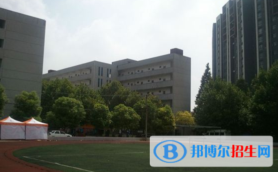 武汉航海职业技术学院6