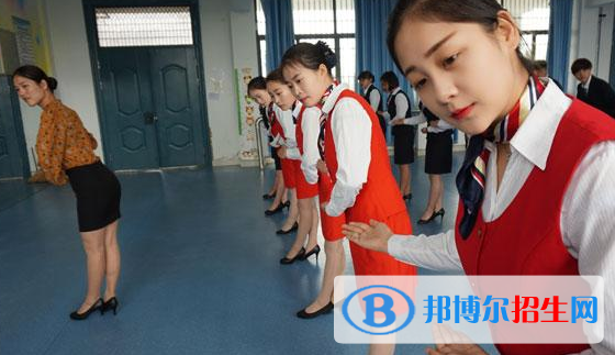 白银2020年适合女生的铁路学校