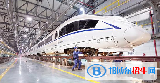 白银2020年铁路学校都有什么专业适合男生