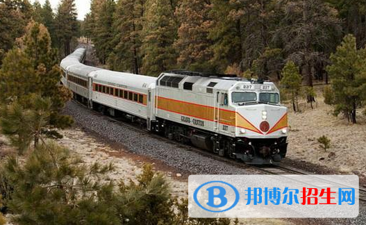 黄冈2020年铁路学校咨询电话