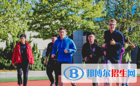 大连美国国际学校初中部2020年报名条件、招生要求、招生对象