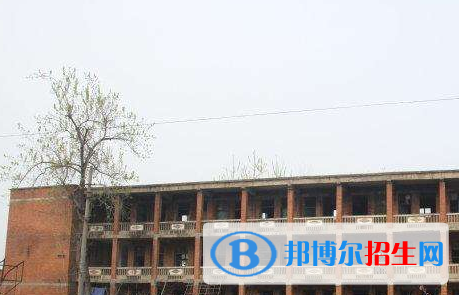 湖北省纺织工业技工学校5